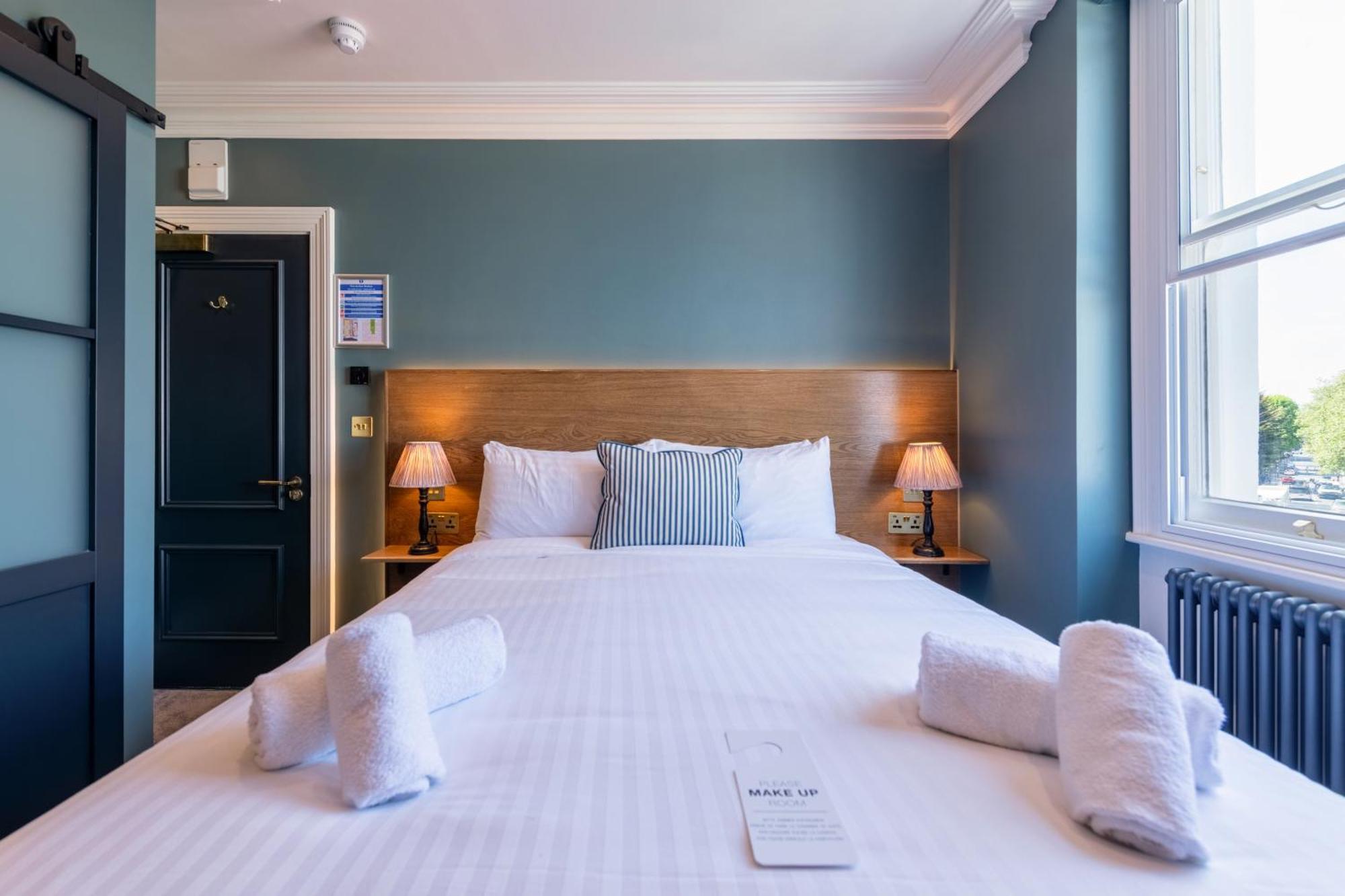 The Crown Pub & Guesthouse 런던 외부 사진