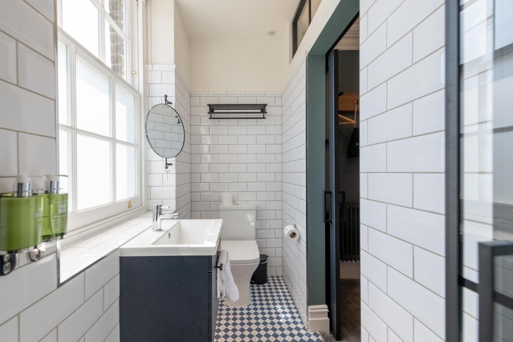 The Crown Pub & Guesthouse 런던 외부 사진